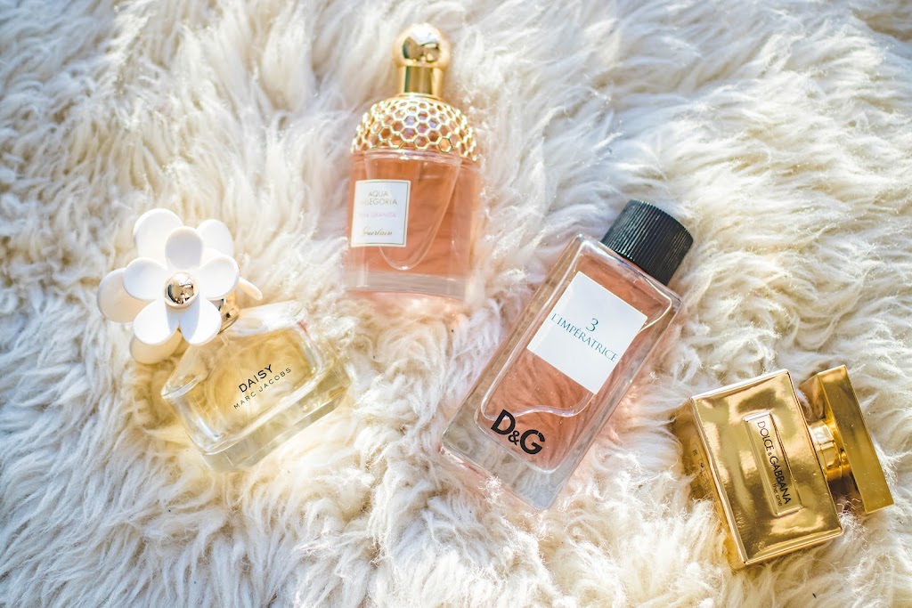 PEMAKAIAN PARFUM YANG DIMAKRUHKAN